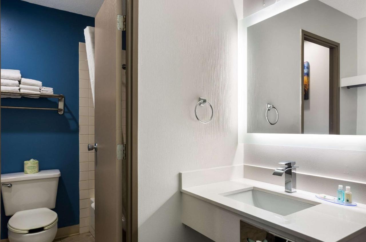 Quality Near Notre Dame Locanda 3*